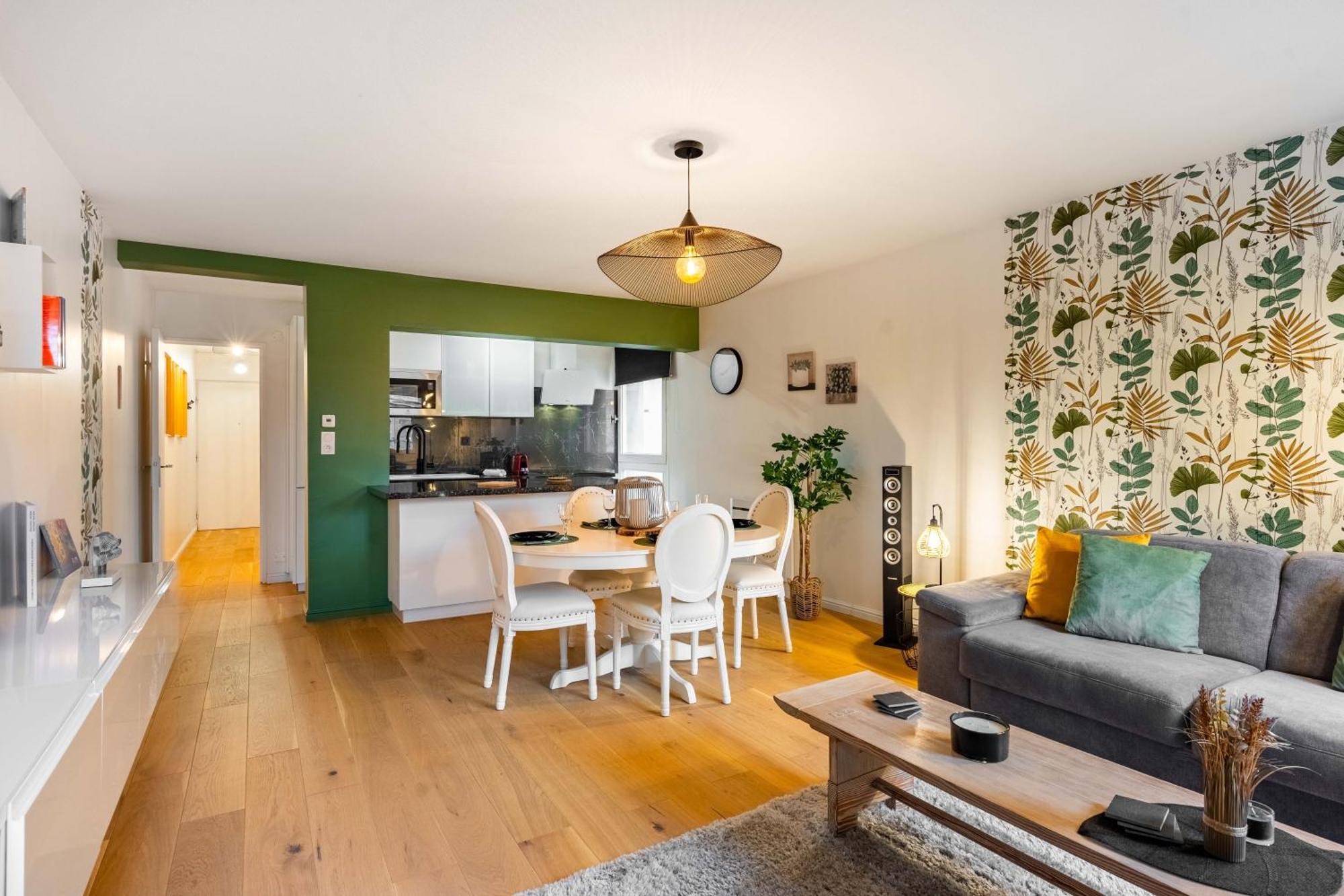 Le Precieux De Raoul Nancy Centre Avec Ascenseur Apartment Exterior photo